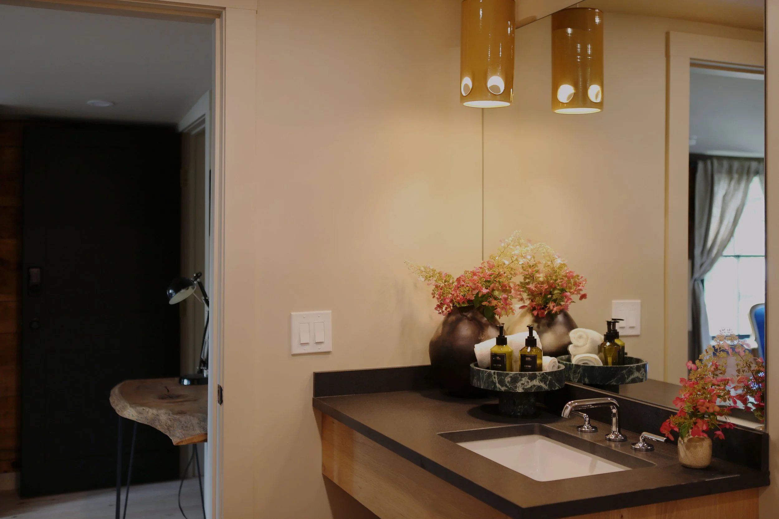 Kingston-Carriage-House_Pony_Loft-8-Bathroom.jpg