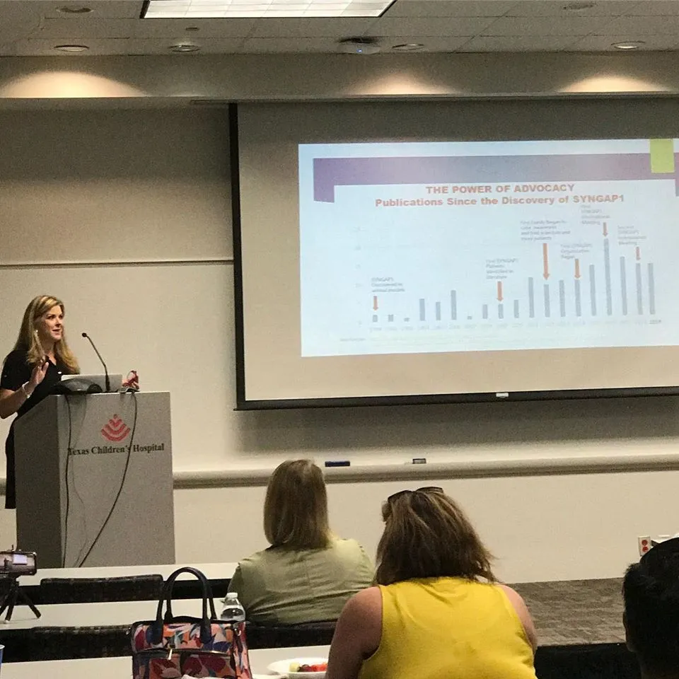 Tx Children's FM.png