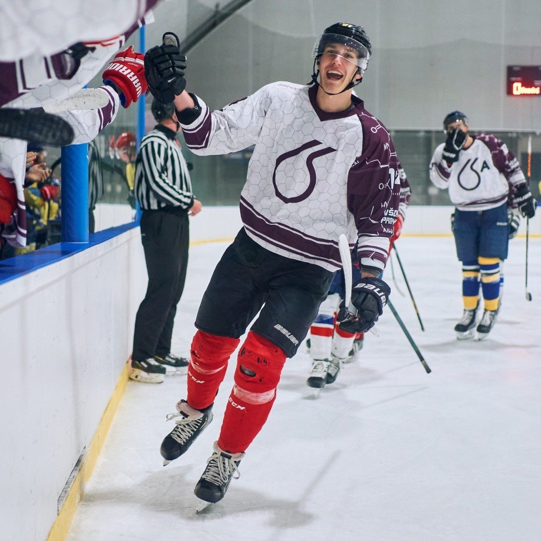 📸 Fotoreport z utk&aacute;n&iacute; FHL mezi HC Př&iacute;rodověda UK a SK Chemie
