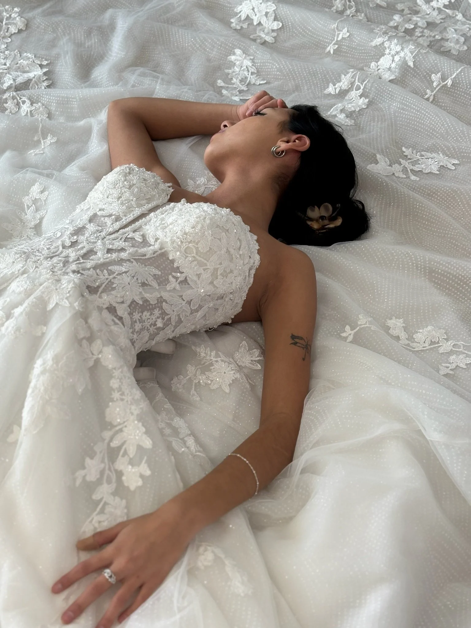 How to Choose the Perfect Bridal Accessories (Without Overthinking It)