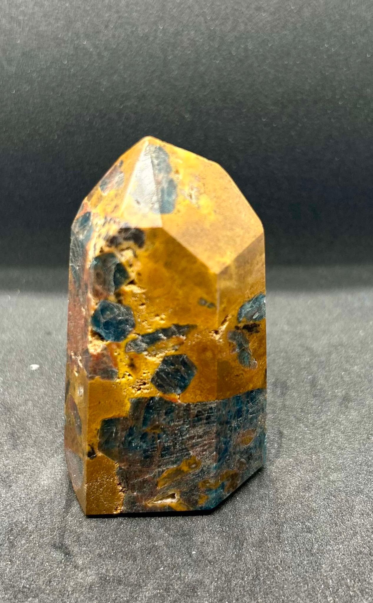 Apatite In Matrix Tower