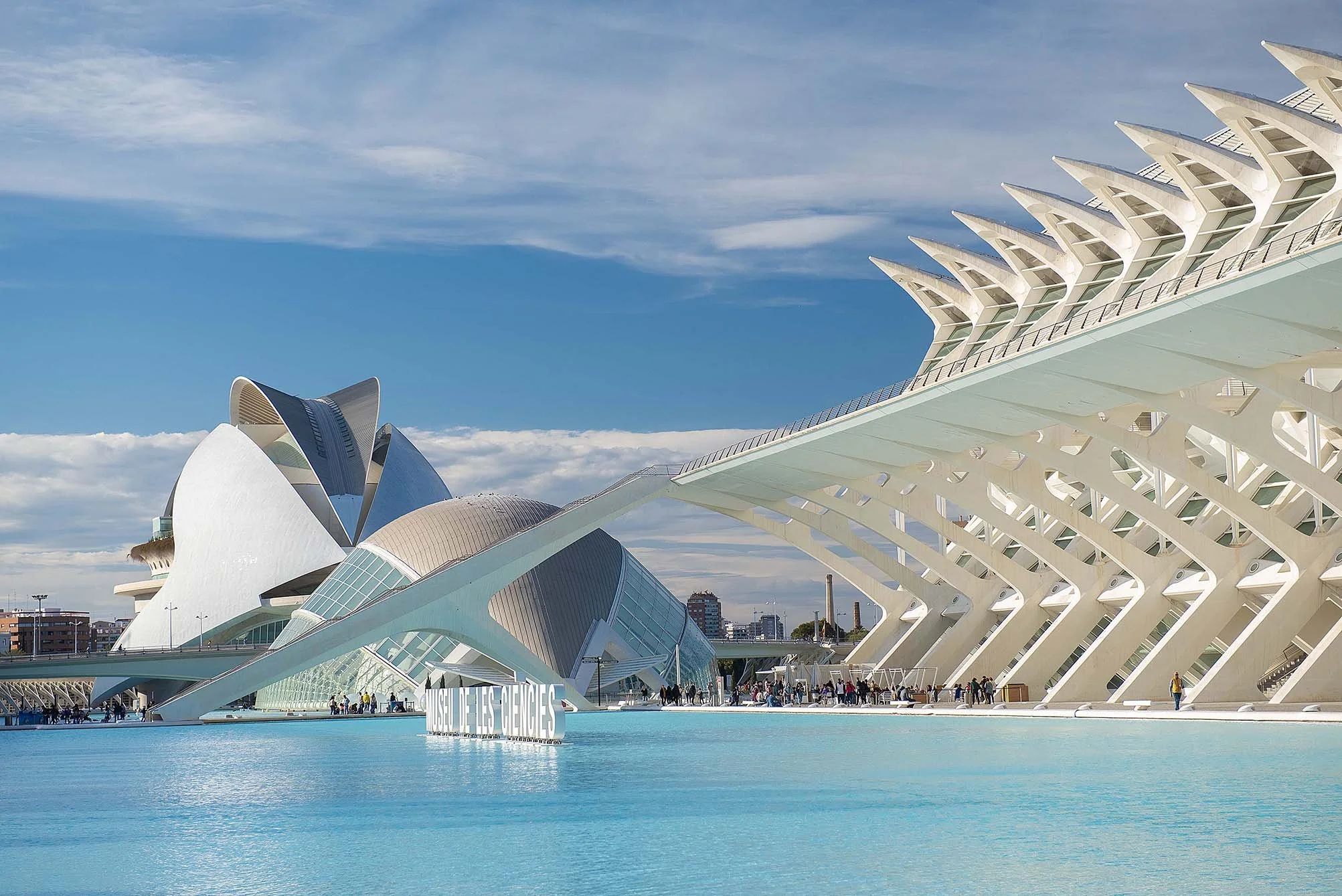 valencia modern architectural masterpiece.jpg
