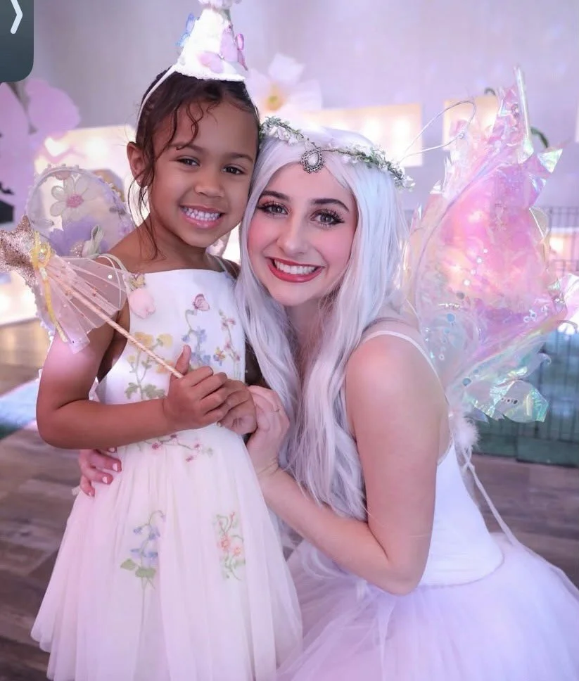 Happy birthday Lovely!🌸💕🤍 We love you! Such a magical fairy celebration!✨ Thank you so much for having us @ajscreations1 Such a dreamy party! www.fairytalesandheroes.com