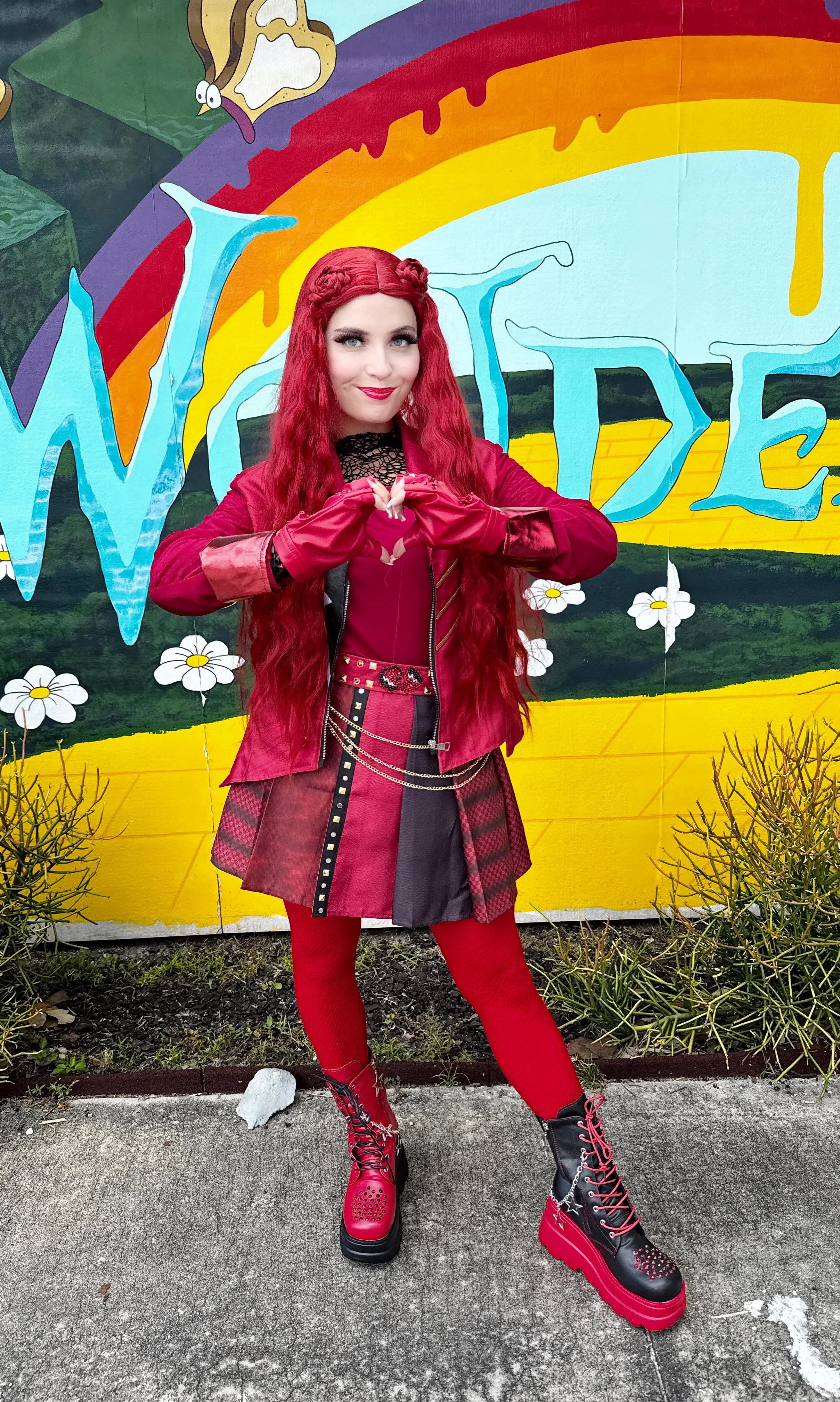 Descendants-Return-To-Wonderland-Parties-Heart.JPG