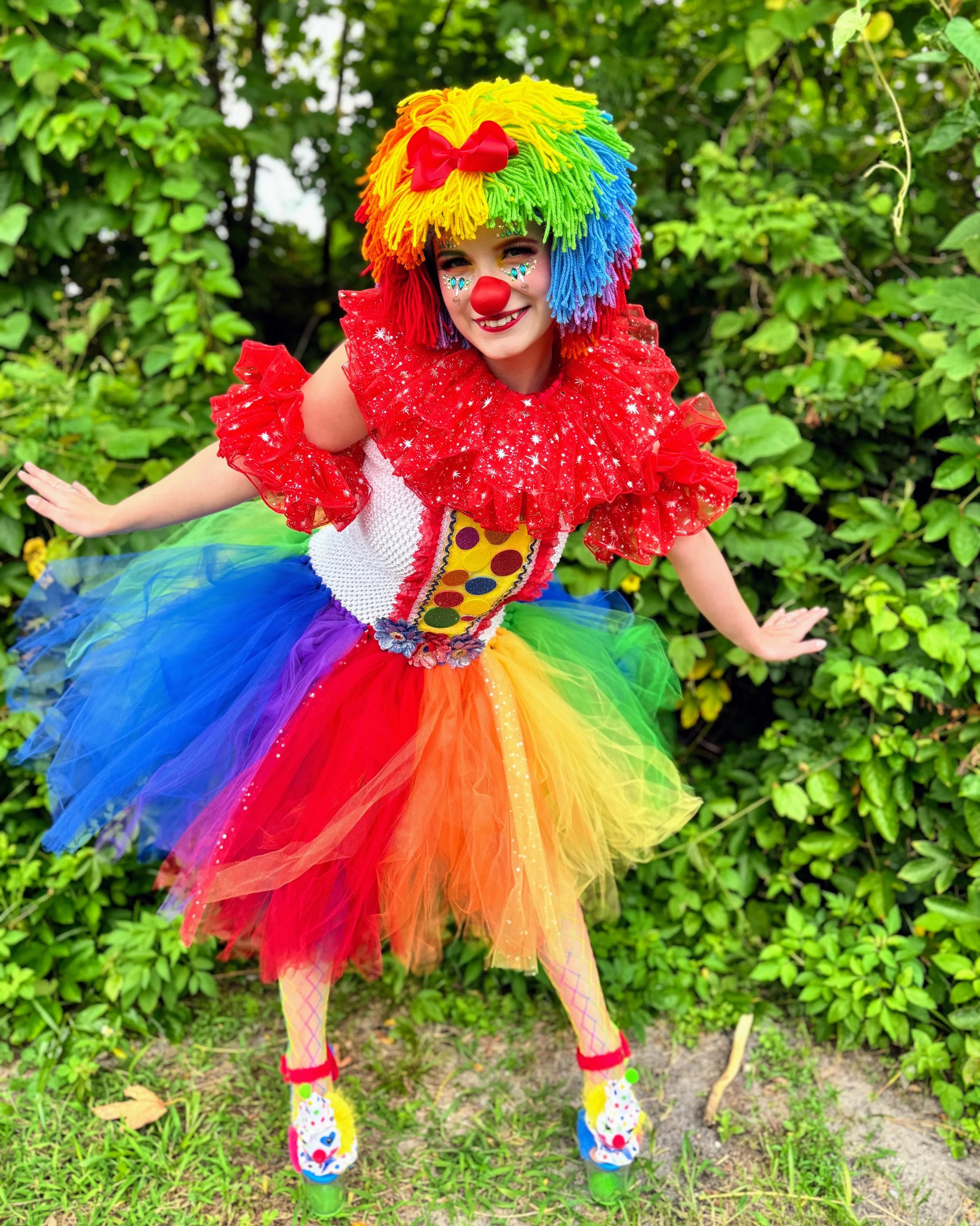 Ms.Giggles-Clown-Tampa-Kids-Parties-Colorful.JPG