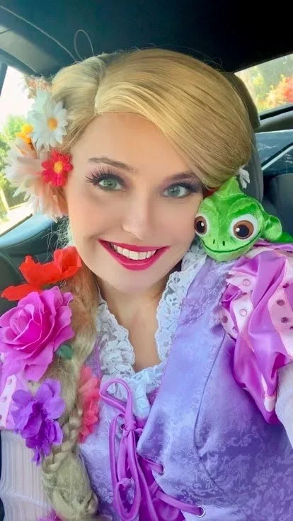 Rapunzel-Pascal.jpg