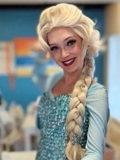 Elsa-Portrait-Ice Queen-Frozen-Parties.jpg
