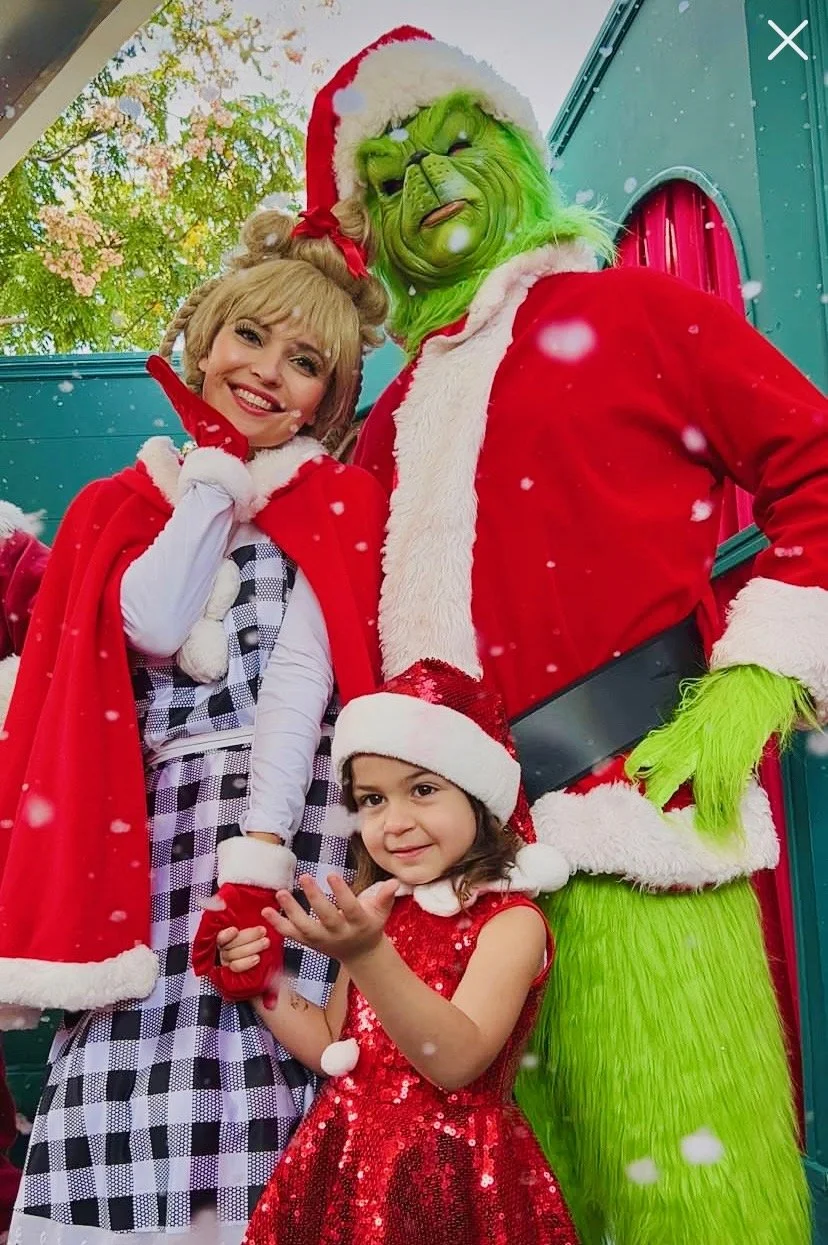 Grinch-Cindy-Lou-Christmas-Festival.JPEG
