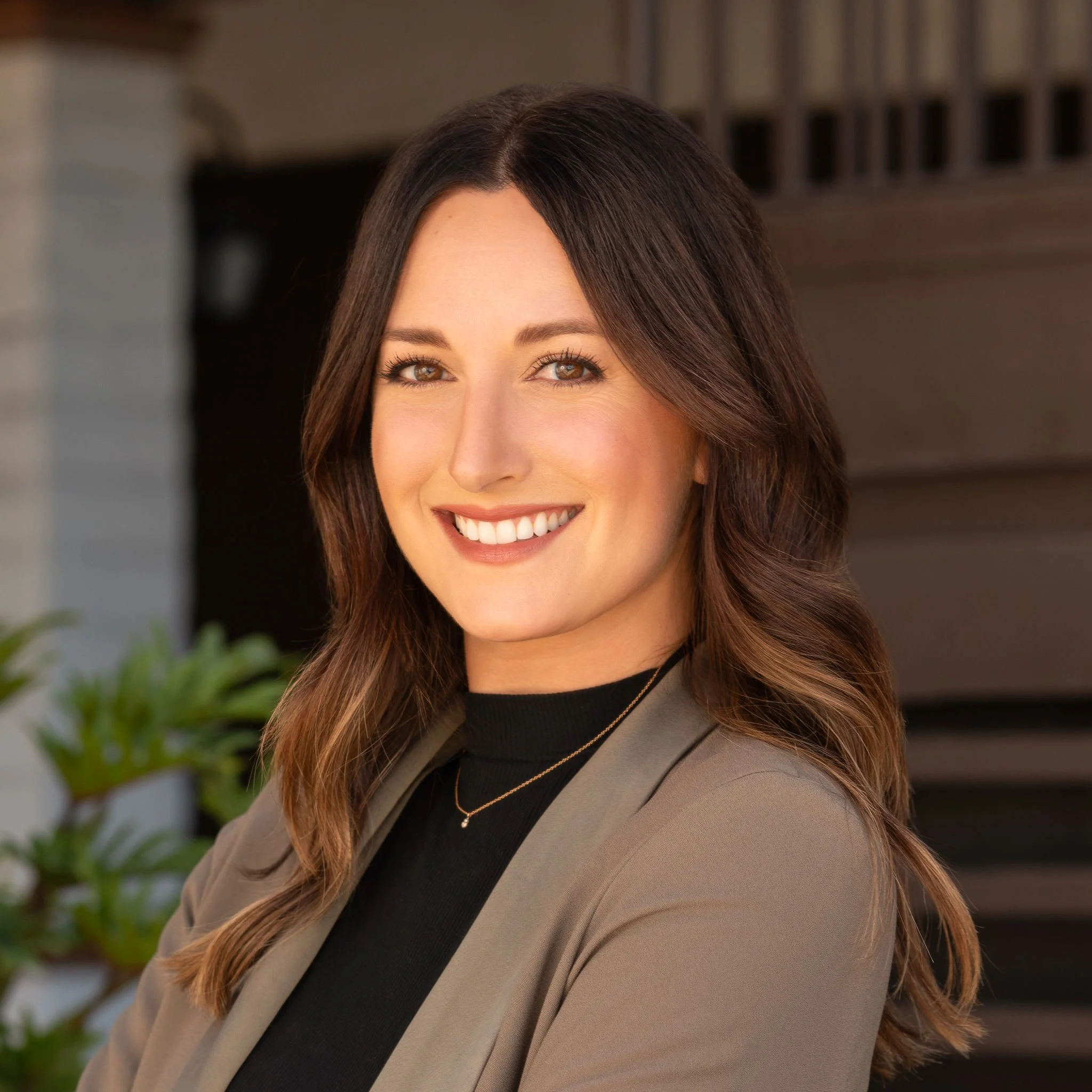San Diego-Corporate headshots-Alex Kikis Studio_DSC08751_square.jpg