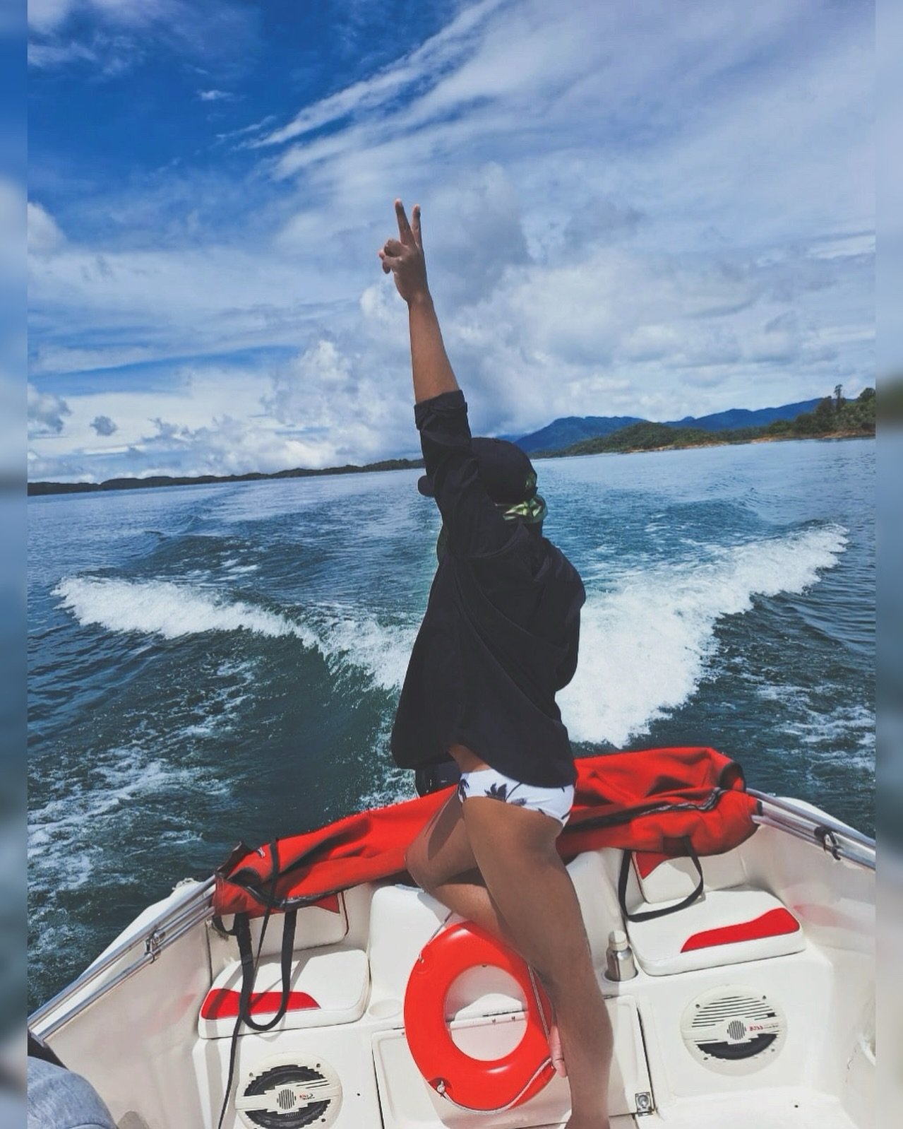 My time in Miami has come to a close—and I truly couldn’t have asked for a more meaningful ending. I wrapped this chapter of the journey on the water, surrounded by my incredible team. They’ve worked tirelessly beside me to bring th