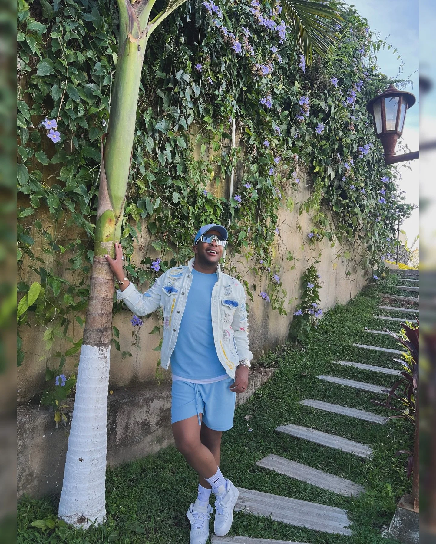 These Days, It’s Nature For Me 🤍🩵💙
www.JordanVictorBrown.com
#JordanVictorBrown #Nature #Fashion #Entrepreneur