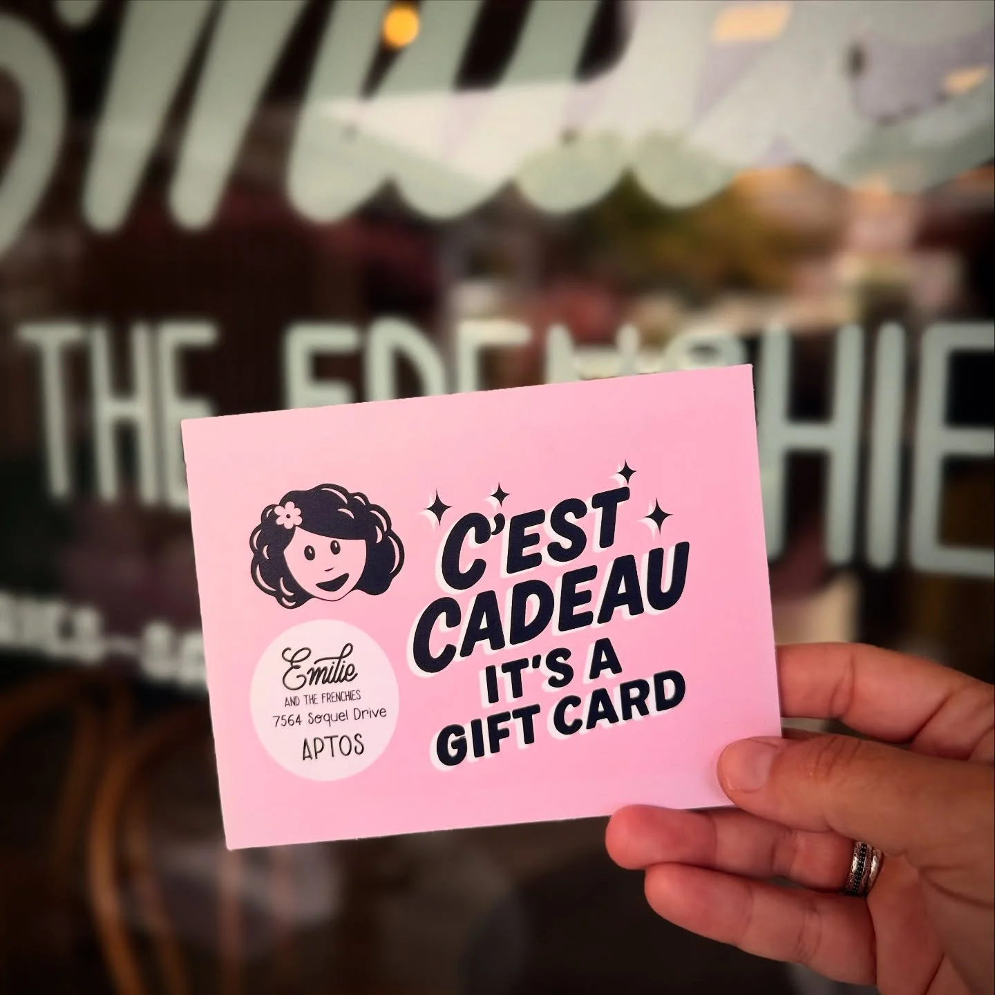 Back to school&hellip; but make it Frenchie !

Treat your favorite student (or teacher&hellip; or yourself) with an Emilie&rsquo;s gift !

🎁 Available in-store &ndash; just ask our team!

#BackToSchool #GiftCard #