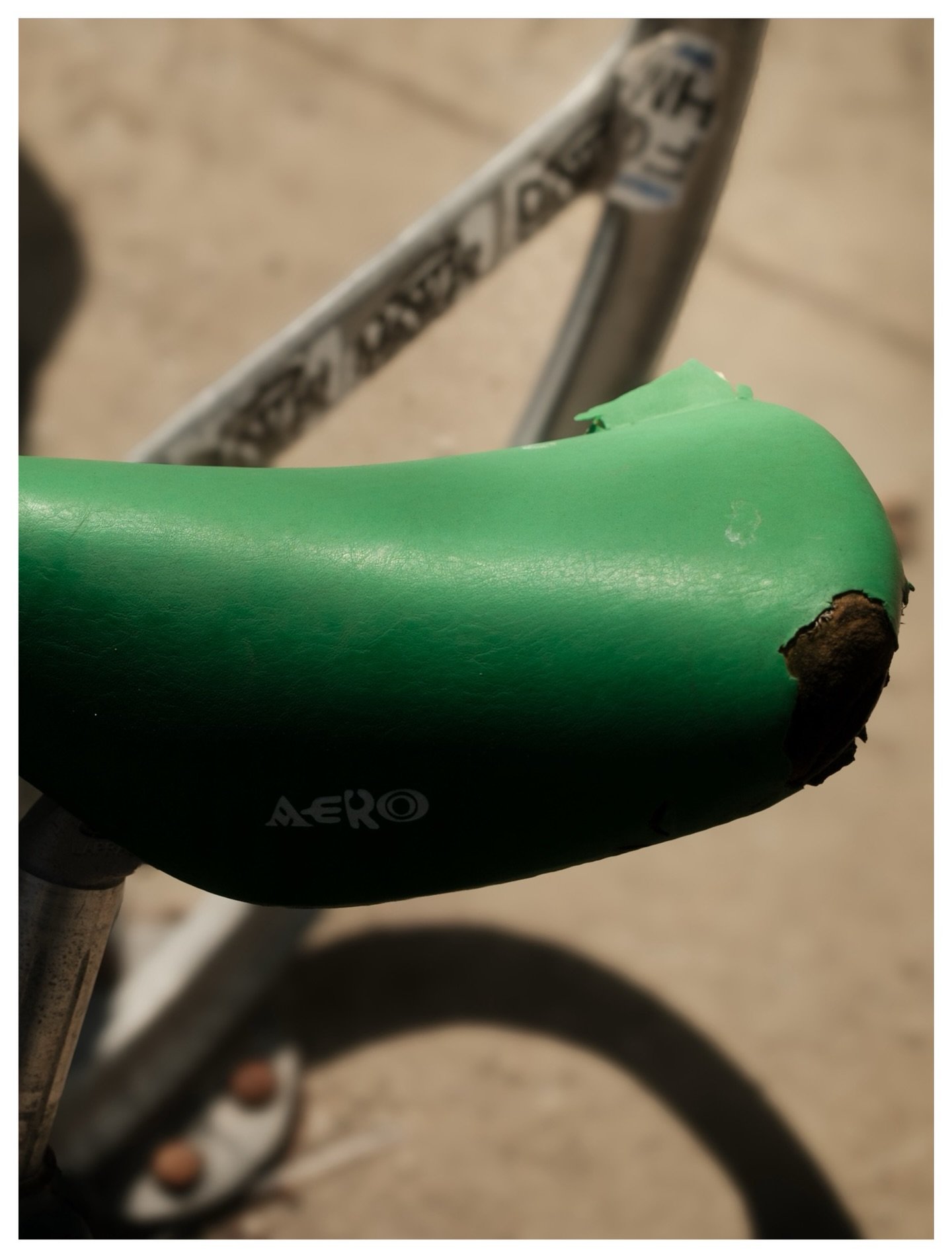 06/07 - Green Has Seen Better Days.

#ChromaticAnthology #Green #StreetPhotography #fujifilm #x100vi @fujifilmx_us @fujixseries