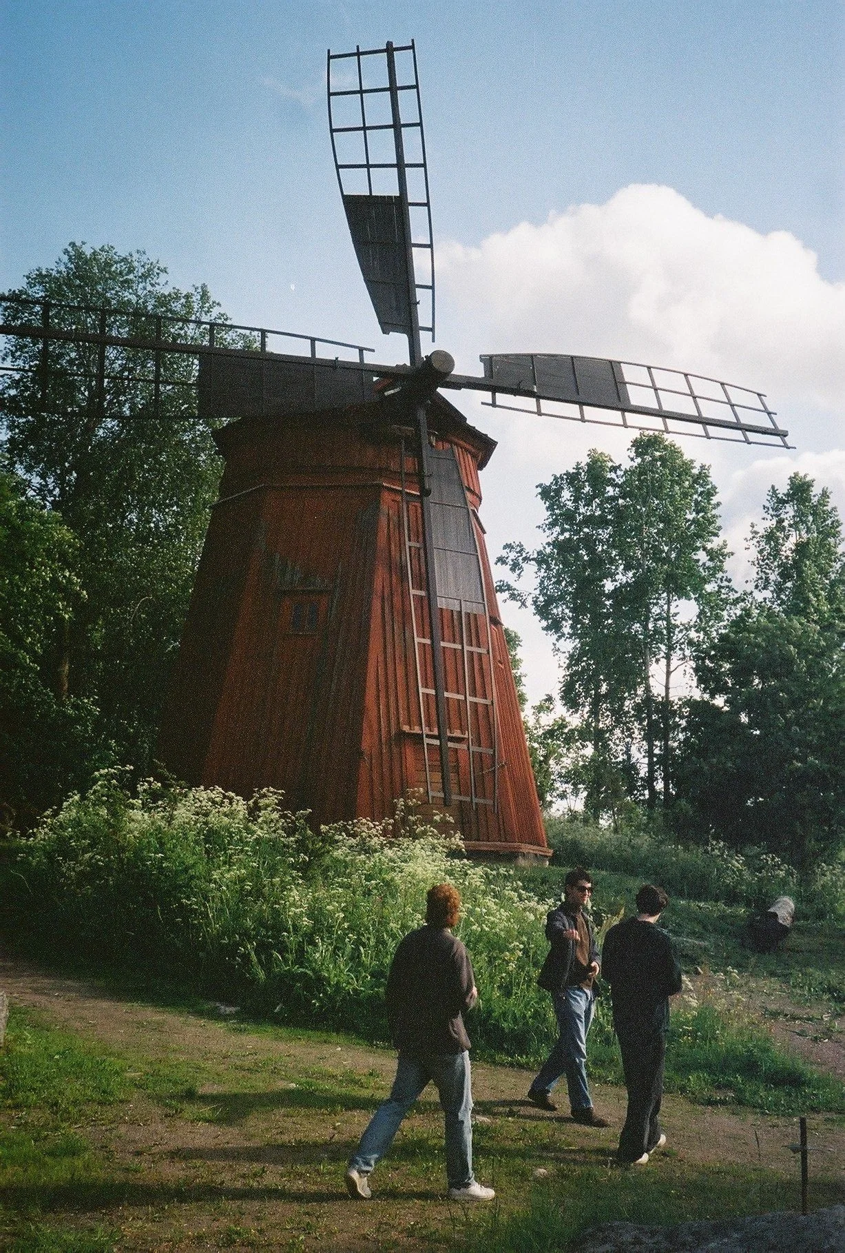 000027.jpg