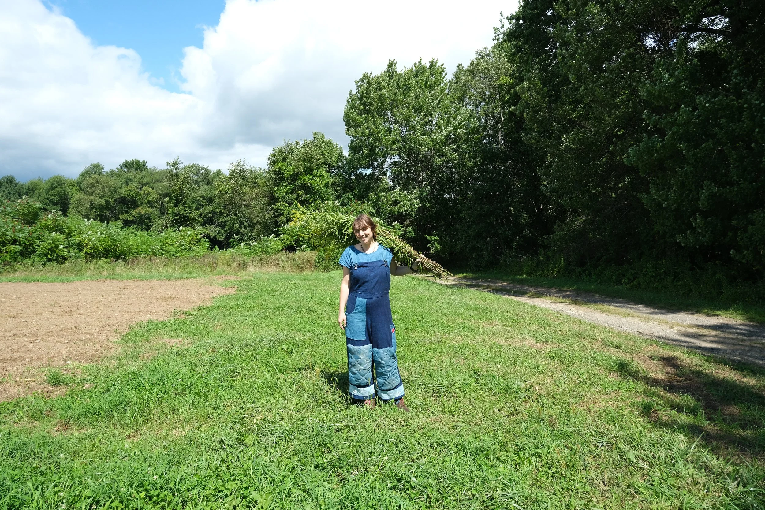 Worker 8.JPG