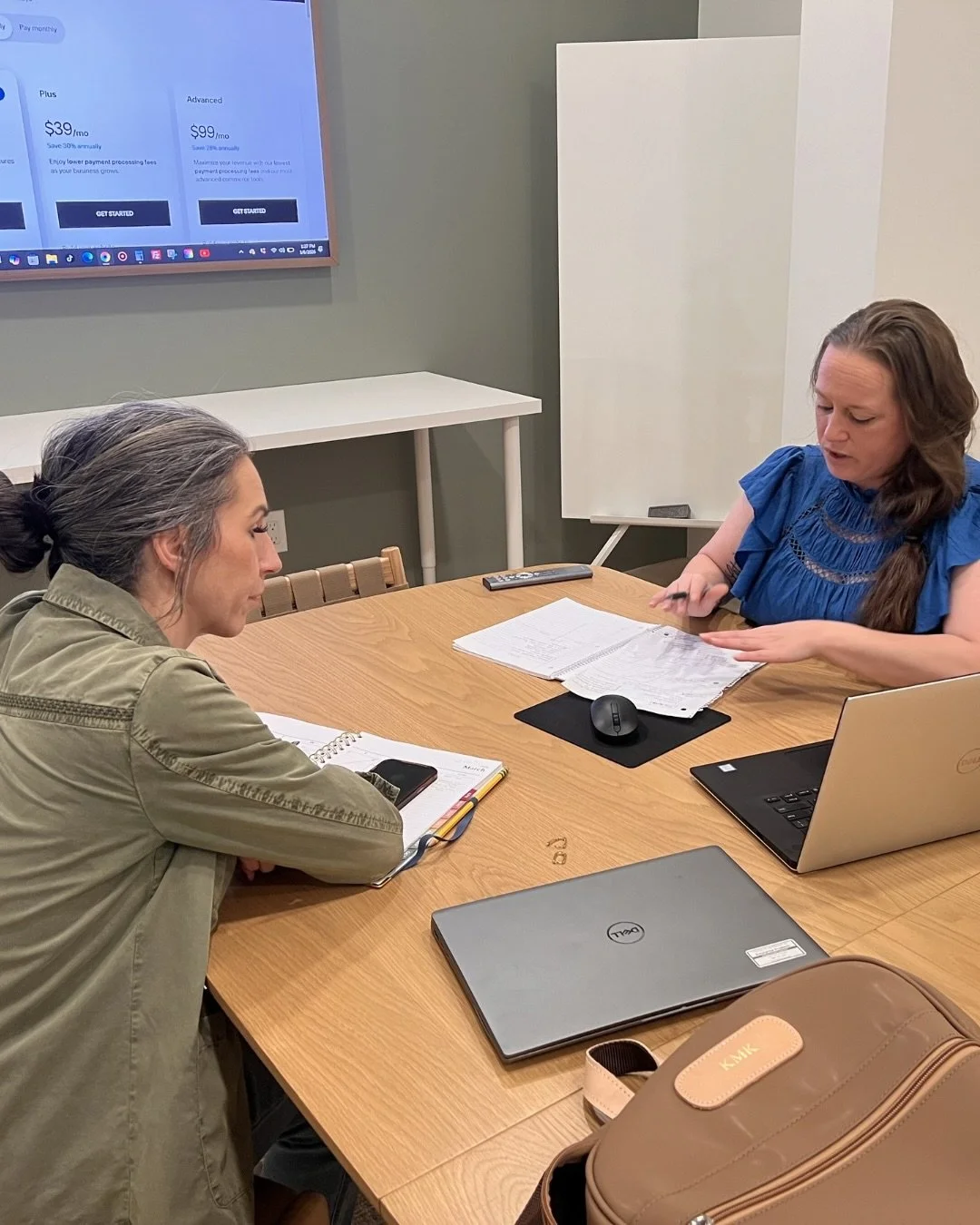 Level up the way you meet. 💼✨

Client meetings, team sessions, presentations, and real decisions &mdash; all in a space designed to support how you actually work.

Our meeting rooms are built for focus, credibility, and conversations that move thing