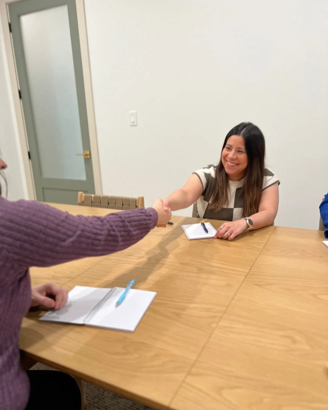 Give your next meeting a little main character energy by reserving our beautiful conference room &mdash; perfect for client calls, delivering a presentation, training your team, and professional first impressions.

🔷 Seats up to 10
🔷 SMART TV with 