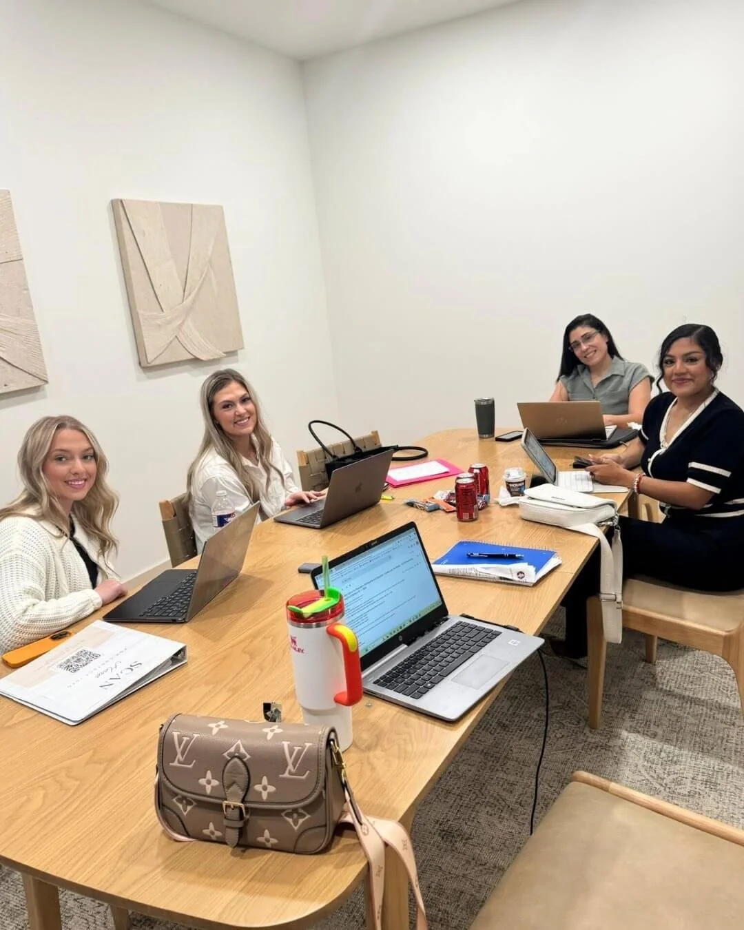 Coworking-Space-Conference-Room-Professional-Meetings-Mont-Belvieu-Baytown-6.jpg