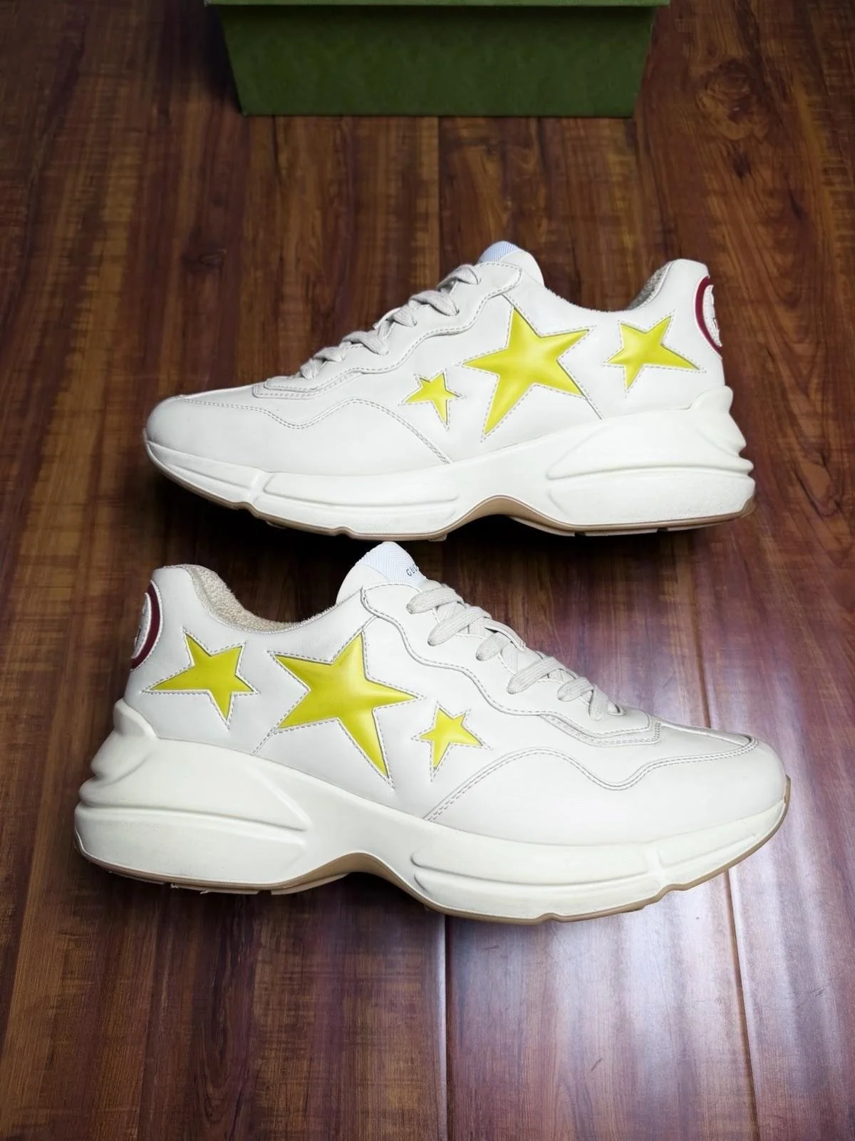 Gucci Rhyton Leather Yellow Triple Stars Beige Mens Sneakers - Size 10G 10.5US