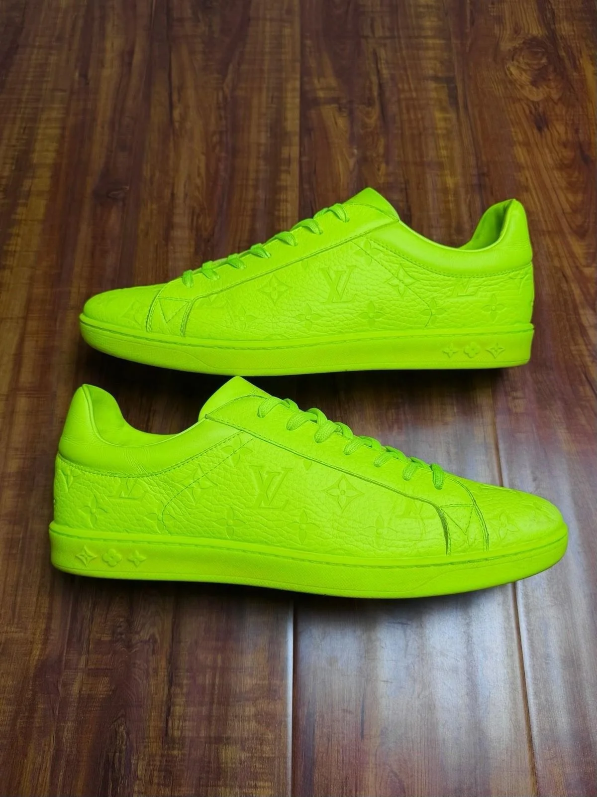 Louis Vuitton Luxembourg LV Monogram Mens Neon Green Sneakers - Size 10LV 11US