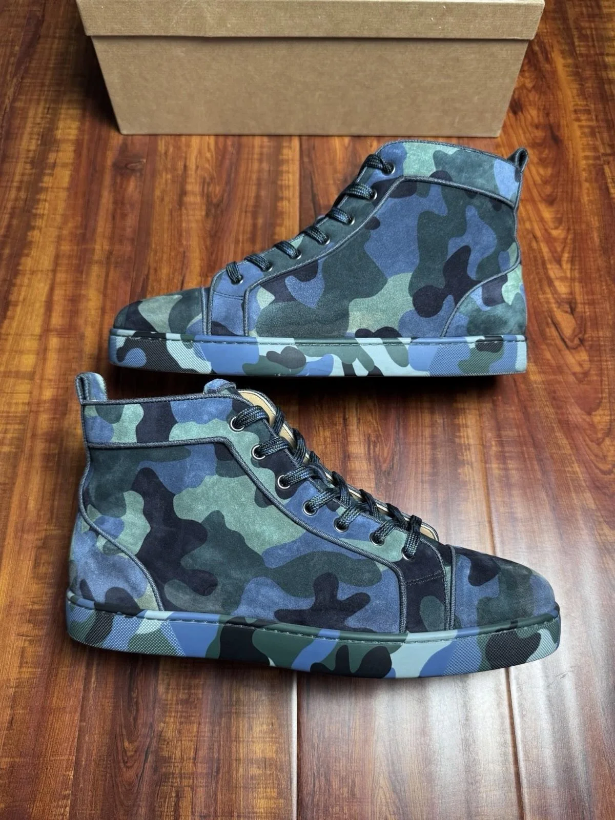 Christian Louboutin Louis Blue Green Camo Mens Sneakers - Size 44.5CL 11.5US