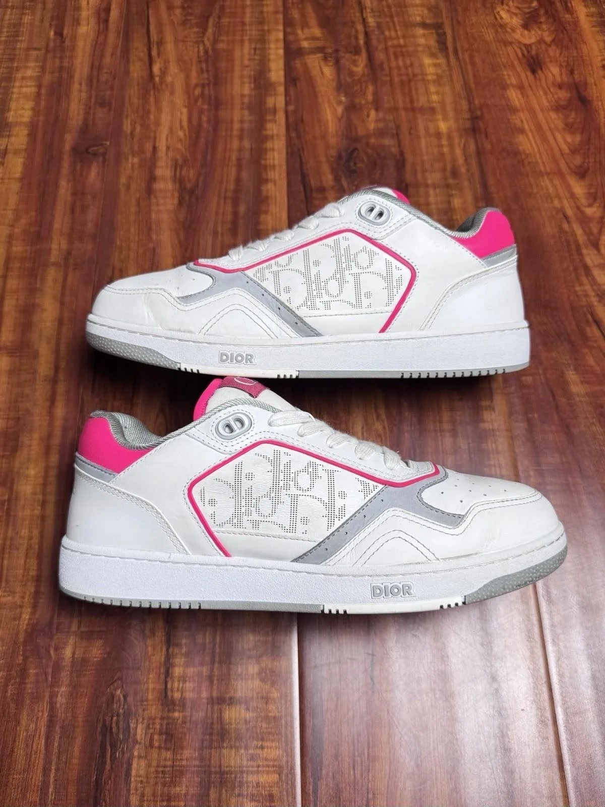 Dior B27 Oblique Monogram White Grey Pink Mens Leather Sneakers - Size 40D 7US