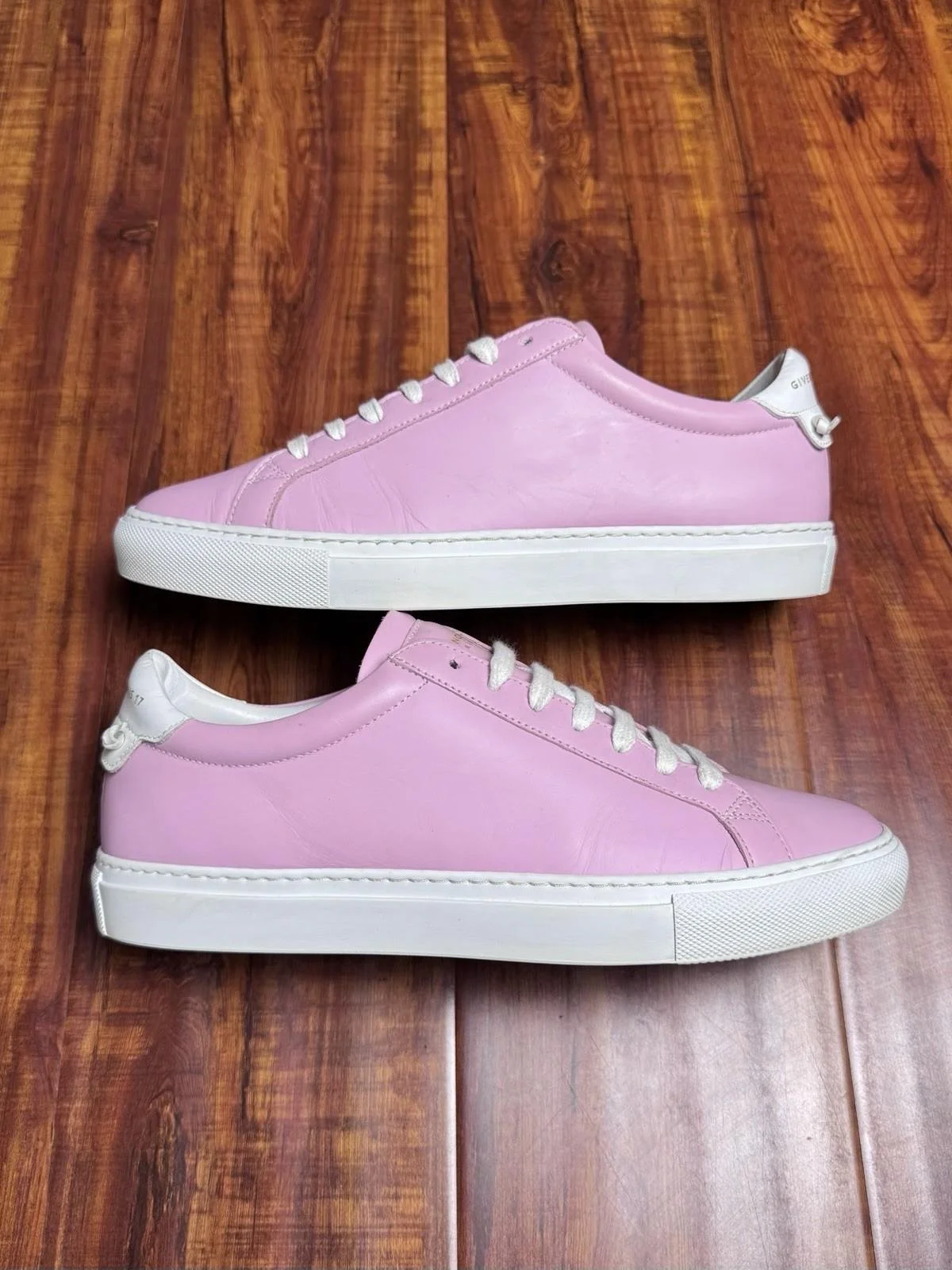 Givenchy Urban Knot Paris Pink White Womens Leather Sneakers - Size 40G 10US W