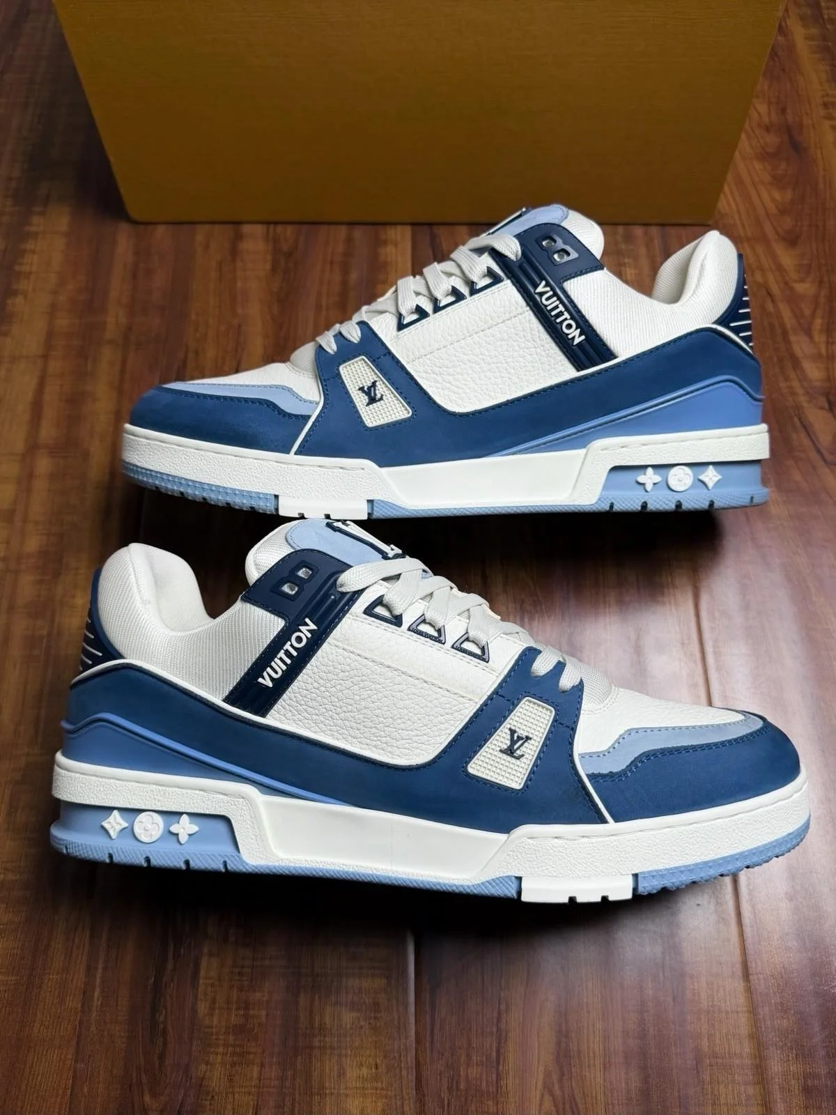 Louis Vuitton Trainer White Cream Blue Suede Men Leather Sneaker - Size 9LV 10US