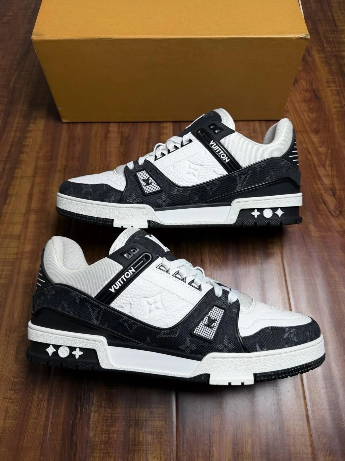 Louis Vuitton Trainer LV Monogram Denim Black White Men Sneakers - Size 9LV 10US