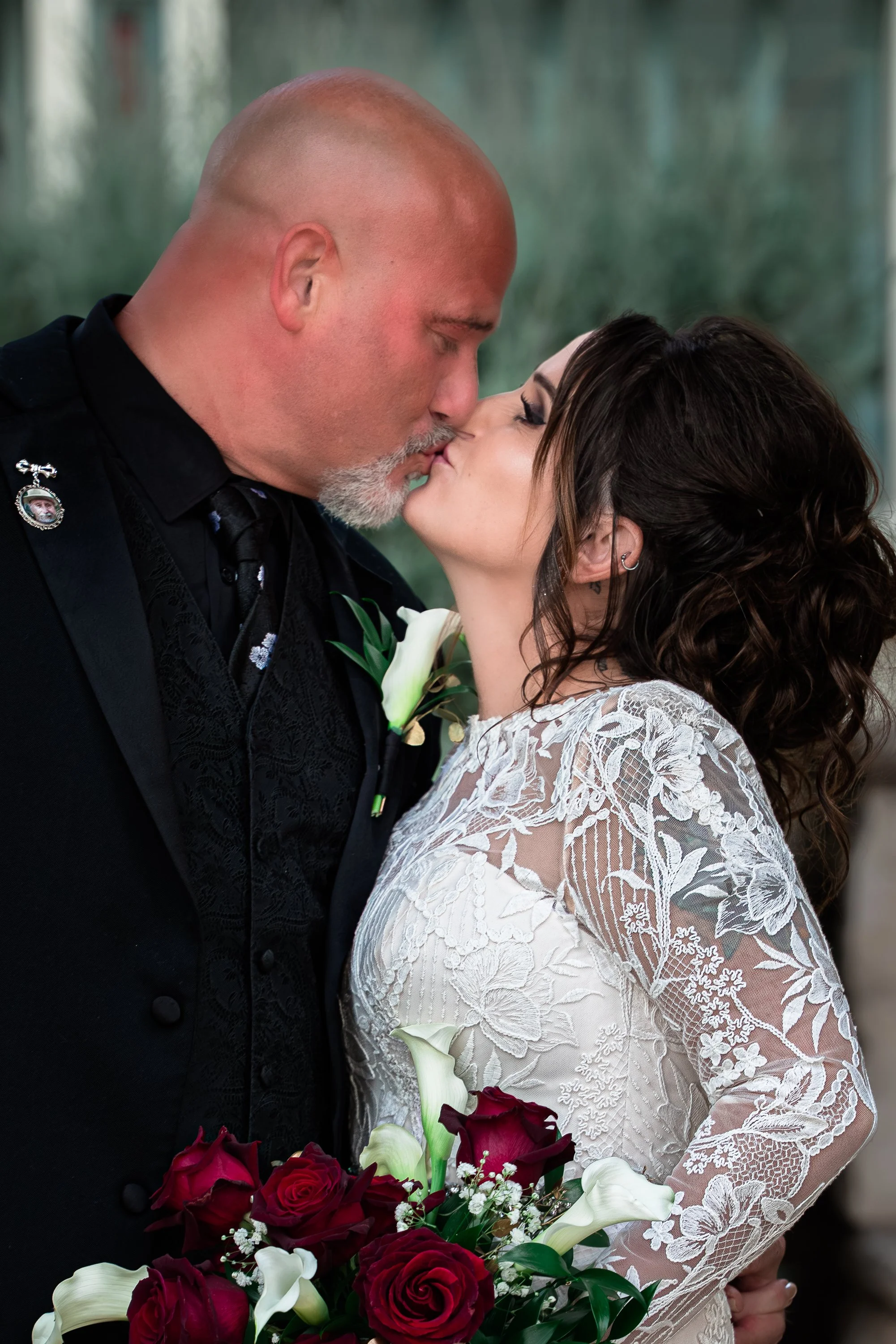 Bride and Groom kissing 