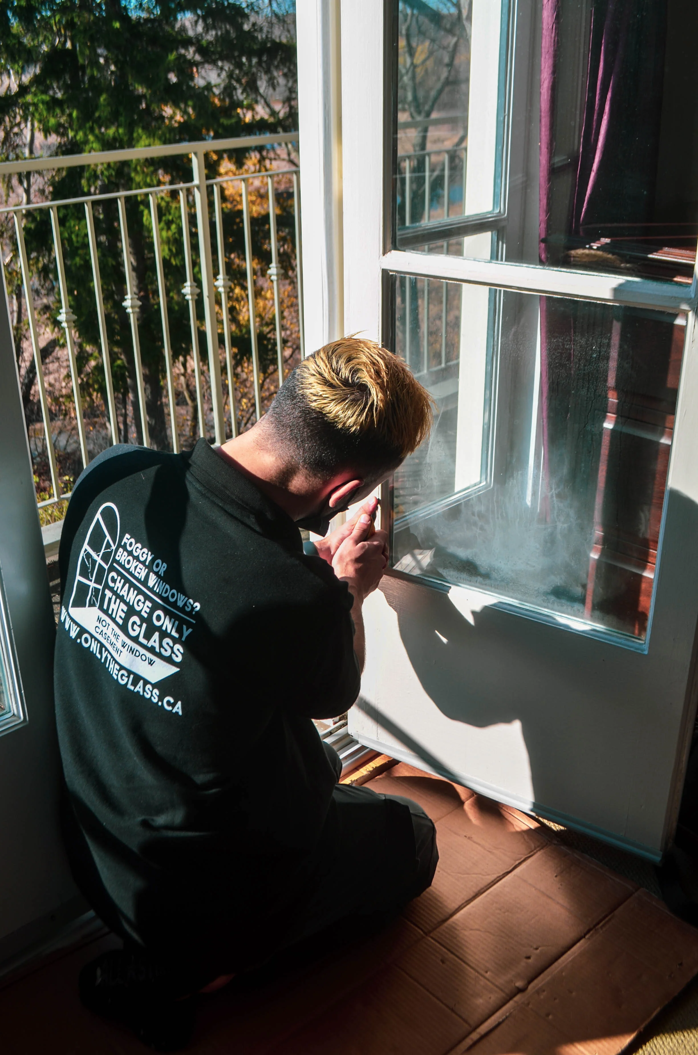 3 major signs of a failed window seal during winter