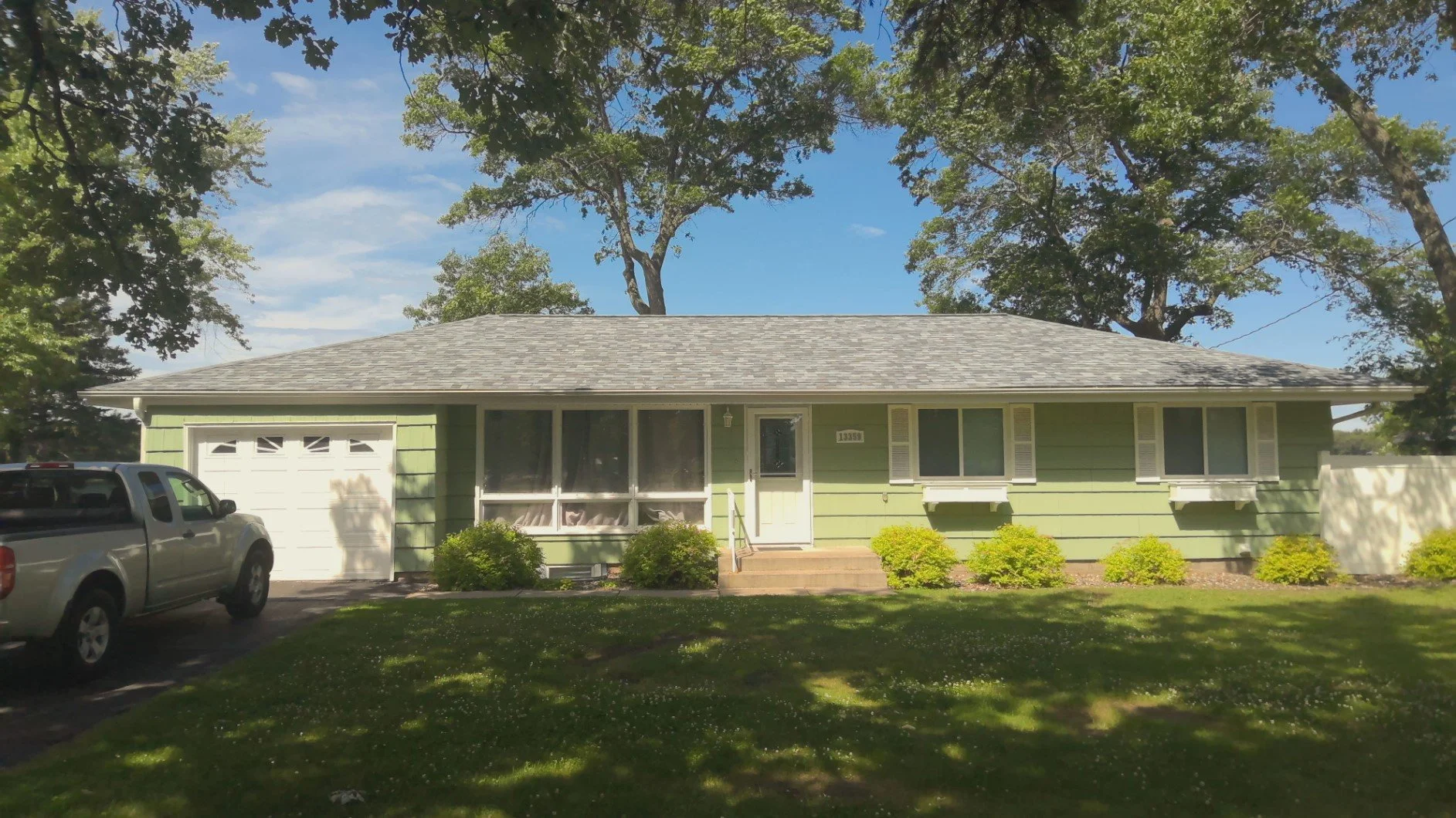 Siding Baxter - Before 3.jpg