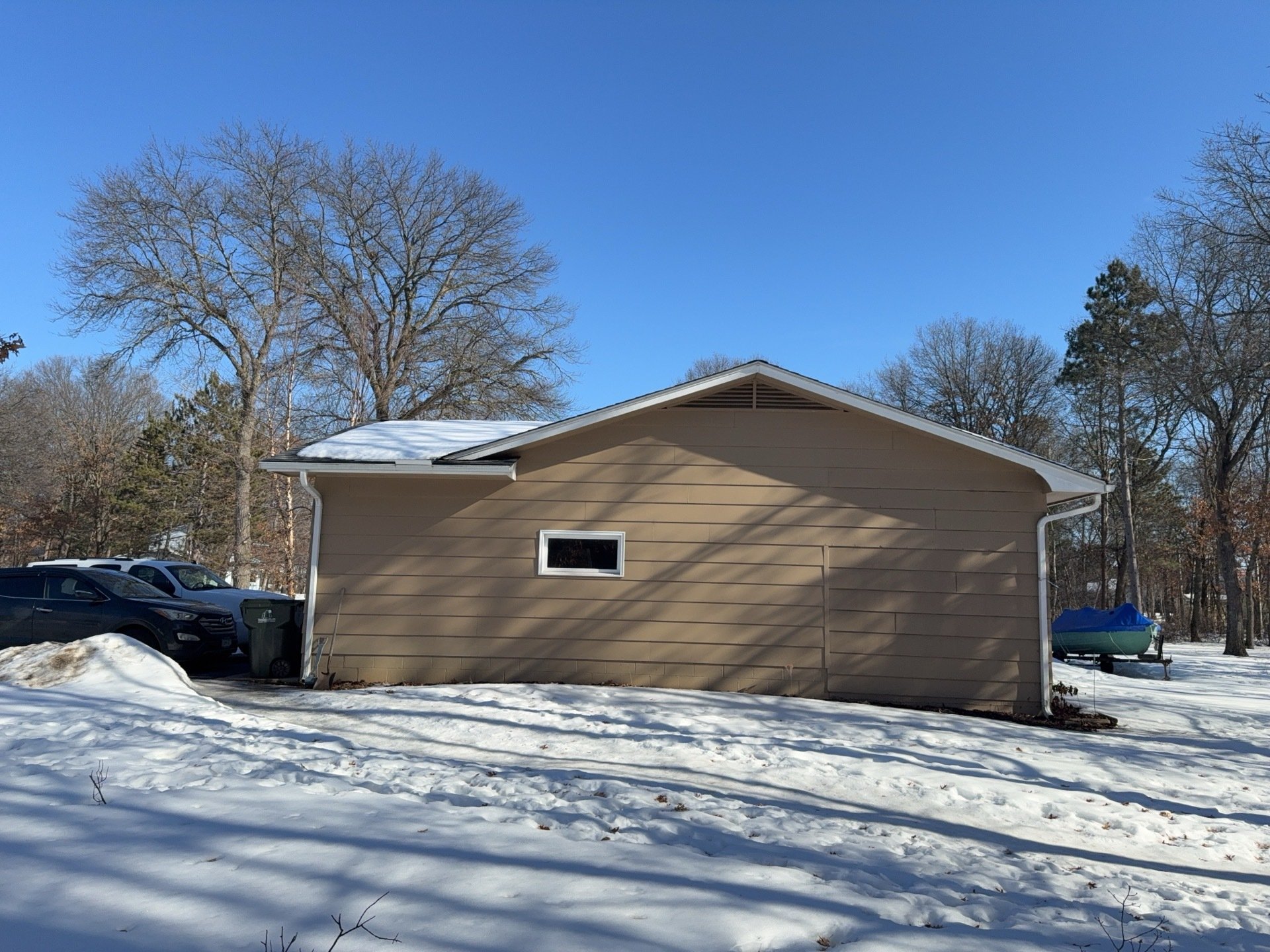 Siding - Before 1.jpg