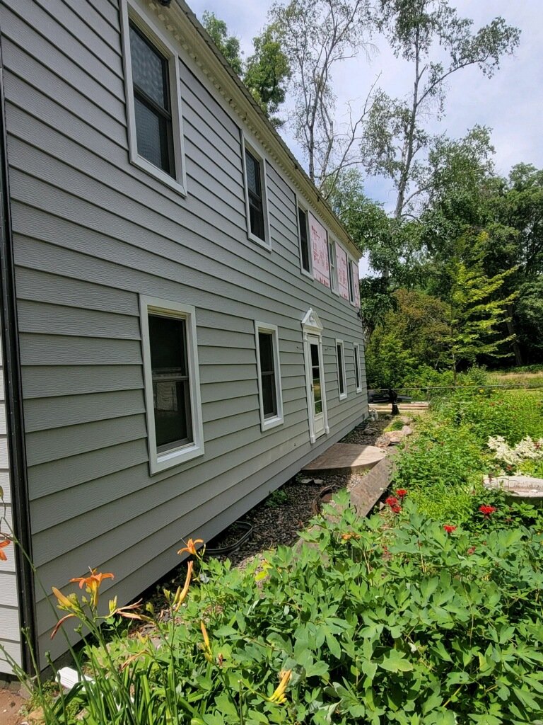 Siding Soffit Fascia Windows Progress.jpg