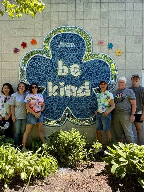 mural_laurelledge_flower_group.jpg