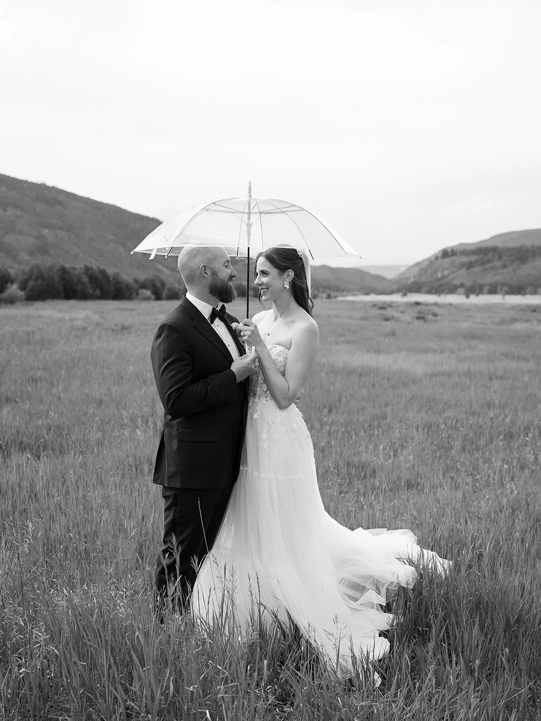 HEATHER &amp; KYLE 🤍

#vailwedding #coloradowedding #weddingplanner #mountainwedding #summerwedding #camphalewedding