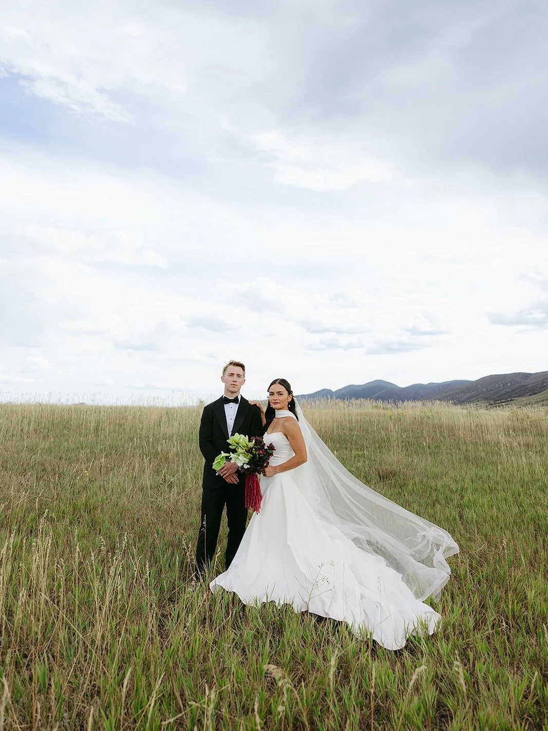 ELISA &amp; ERIC 🤍

These two are joy personified. Before hiring us, Eric shared that he was about to leave on deployment and his goal in hiring a wedding planner was to ensure Elisa would not have to do the wedding planning on her own while he was 