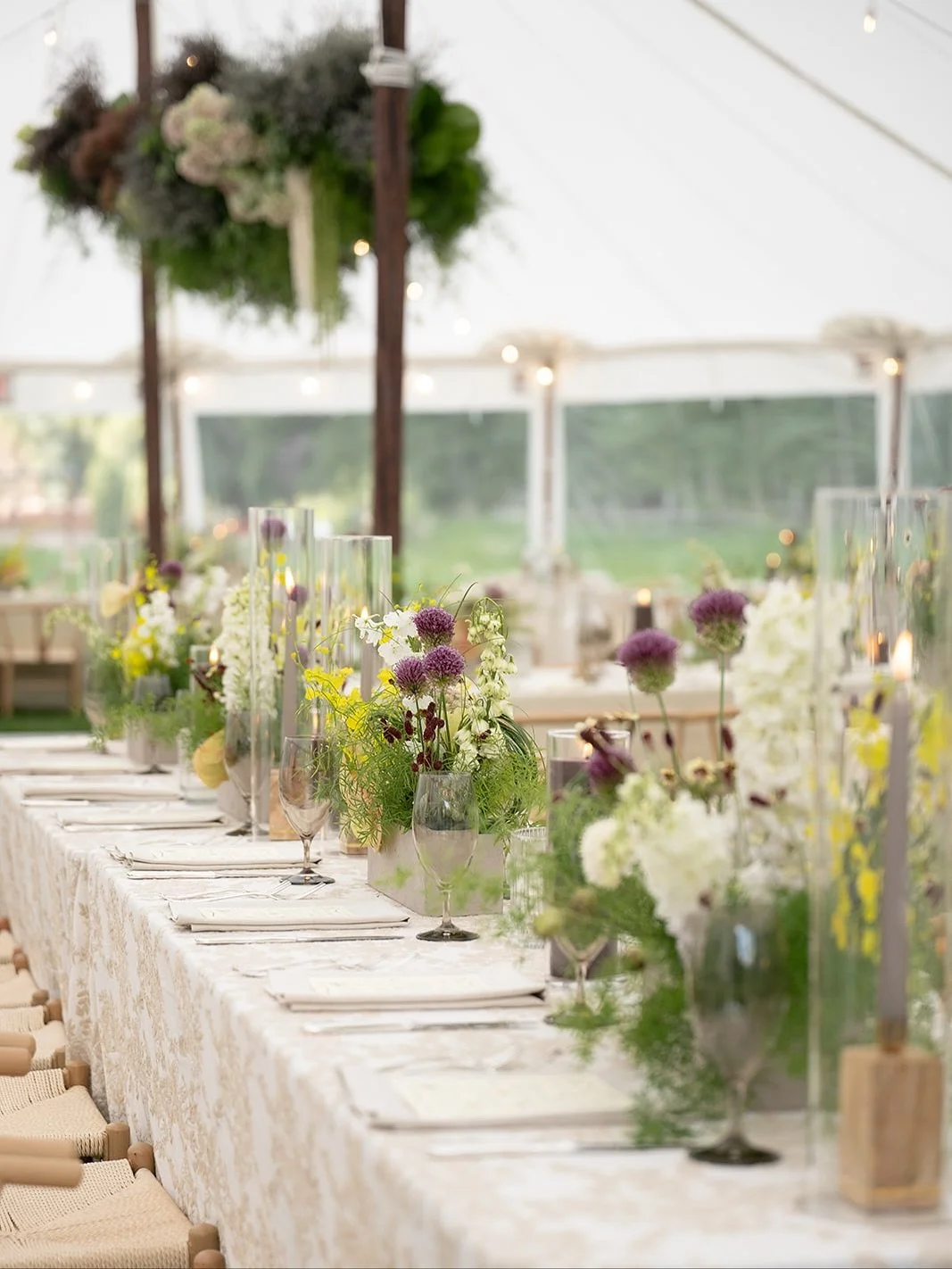 Details from S &amp; L&rsquo;s summer wedding in Aspen. 🫶🏼 

#aspenwedding #aspenweddingphotographer #weddingvibes #rockymountainbride #luxuryweddings #weddinginspo #coloradowedding #weddingplanner #weddingphotography