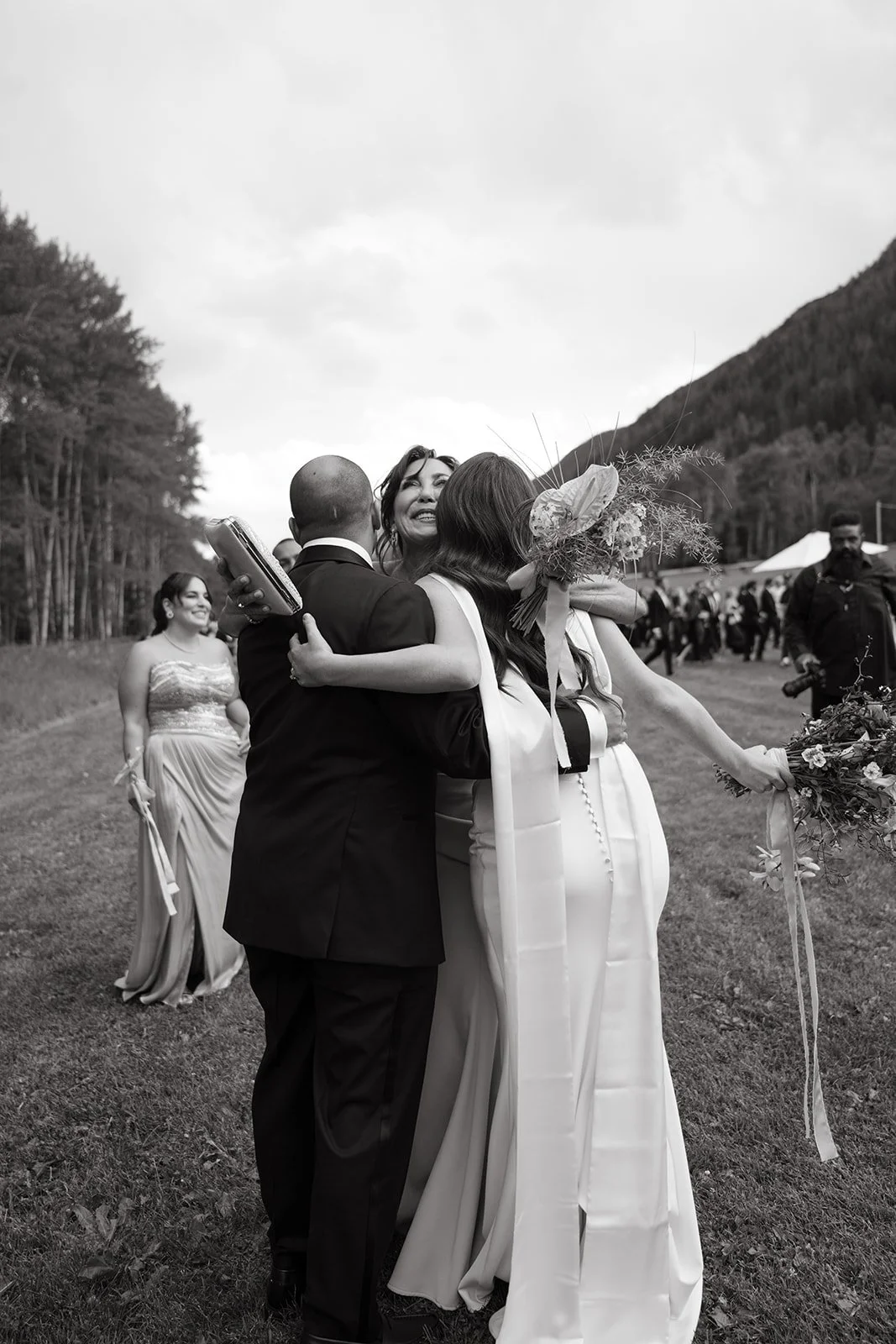 sydney-louis-aspen-wedding-preview-93.jpg