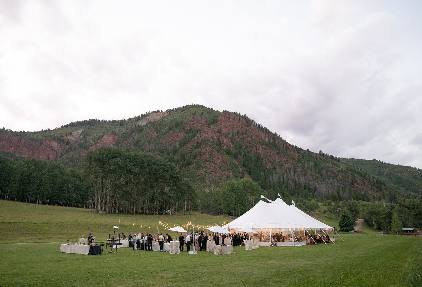 sydney-louis-aspen-wedding-preview-165.jpg