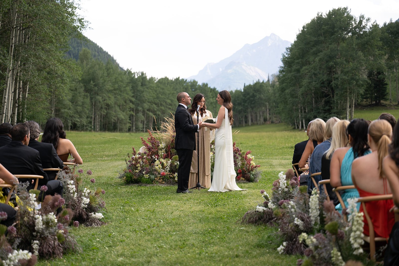 sydney-louis-aspen-wedding-preview-71.jpg