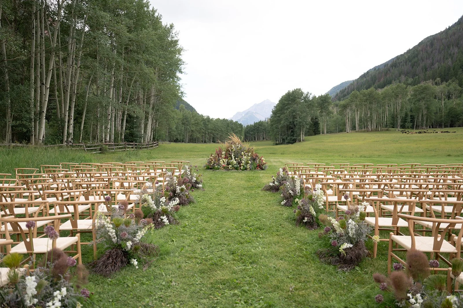 sydney-louis-aspen-wedding-preview-36.jpg