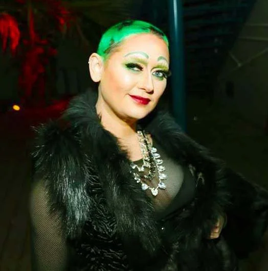 Debbie Penetration