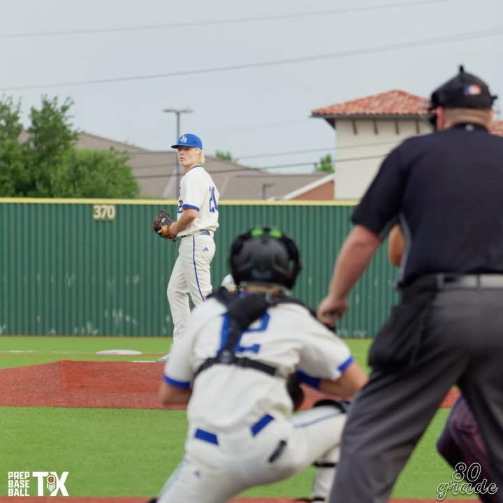 ✌🏼WAY STANDOUT ‼️

@kb29_buth (&lsquo;27, #Uncommitted) 

FB 87-89 
CB 71-75 (2978)
CH 78-83 

The Soph MIF/RHP did it all for the Bobcats in their G1 victory. 5.0IP 3H 1ER 2BB 6K // 2/4 2B 

Season Stats: 
63.1IP 1.70ERA 66K
.344AVG 44H 11 2B 2HR 
