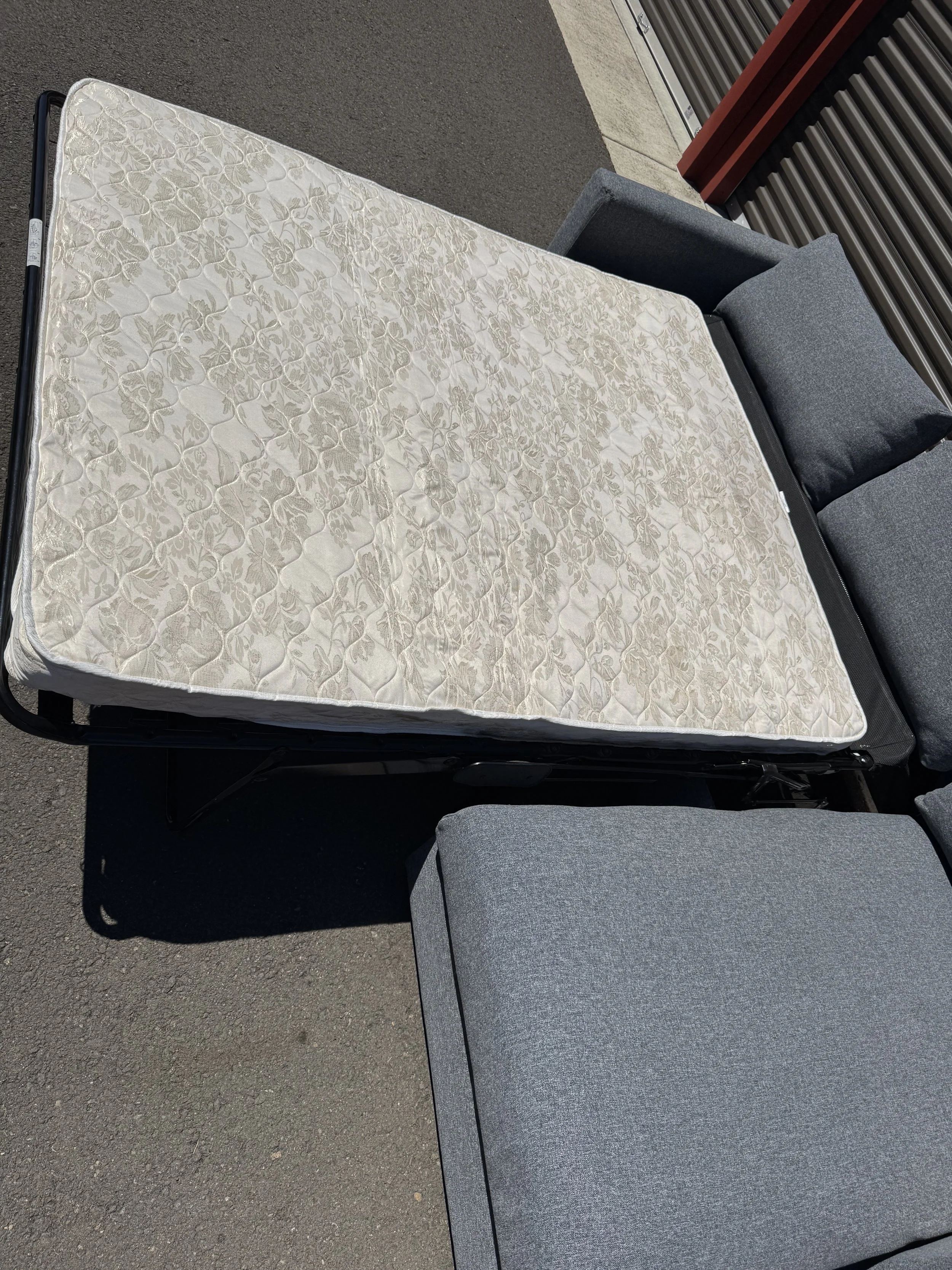 Ikea Finnala Sleeper Sectional $950 (Depthchaise:65"xW112"xD38.5xH:33.5)