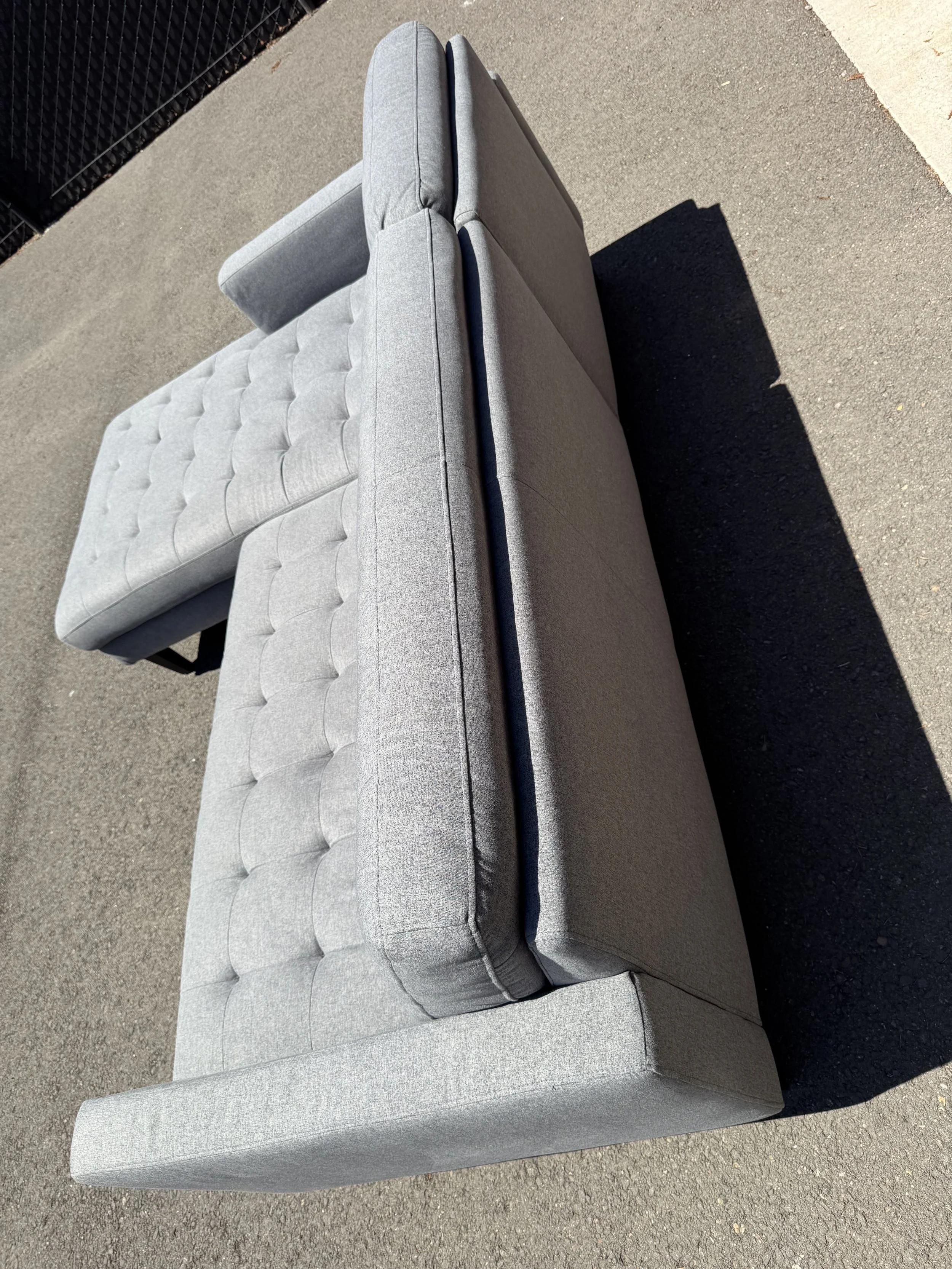 Gray Laura Left Side Sectional $800 (90"Wx64"Dx35"H)