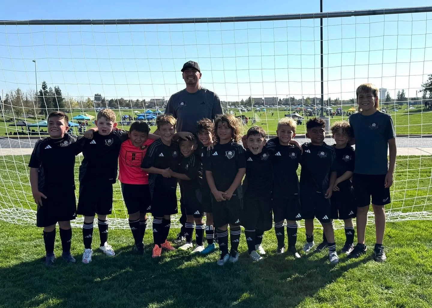 Huge win for our 2017 Boys — they battled hard and came out on top in their State Cup quarterfinal match! Proud of the heart and hustle every step of the way! Semifinals, here we come! πͺβ½
Way to go boys!!!!