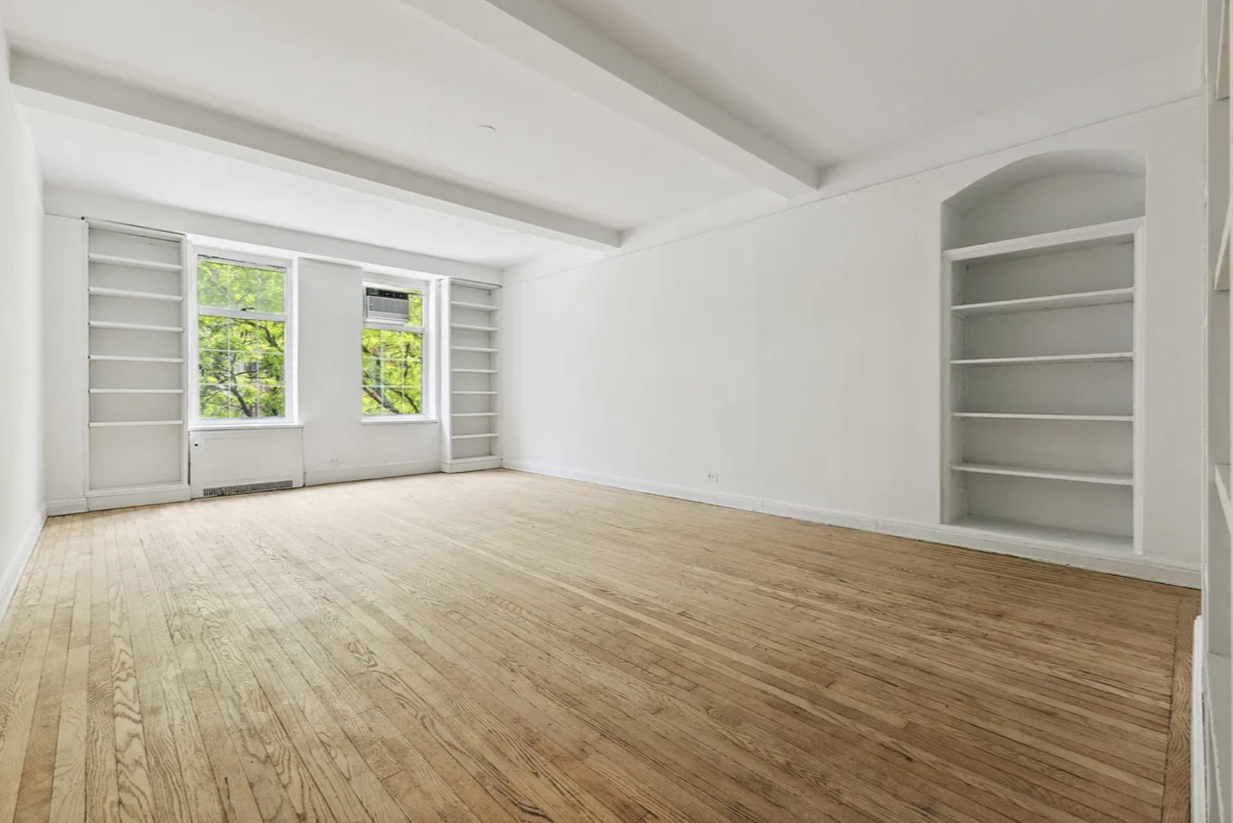 W 24th St & 9th Ave in Chelsea - 1BR/1BA