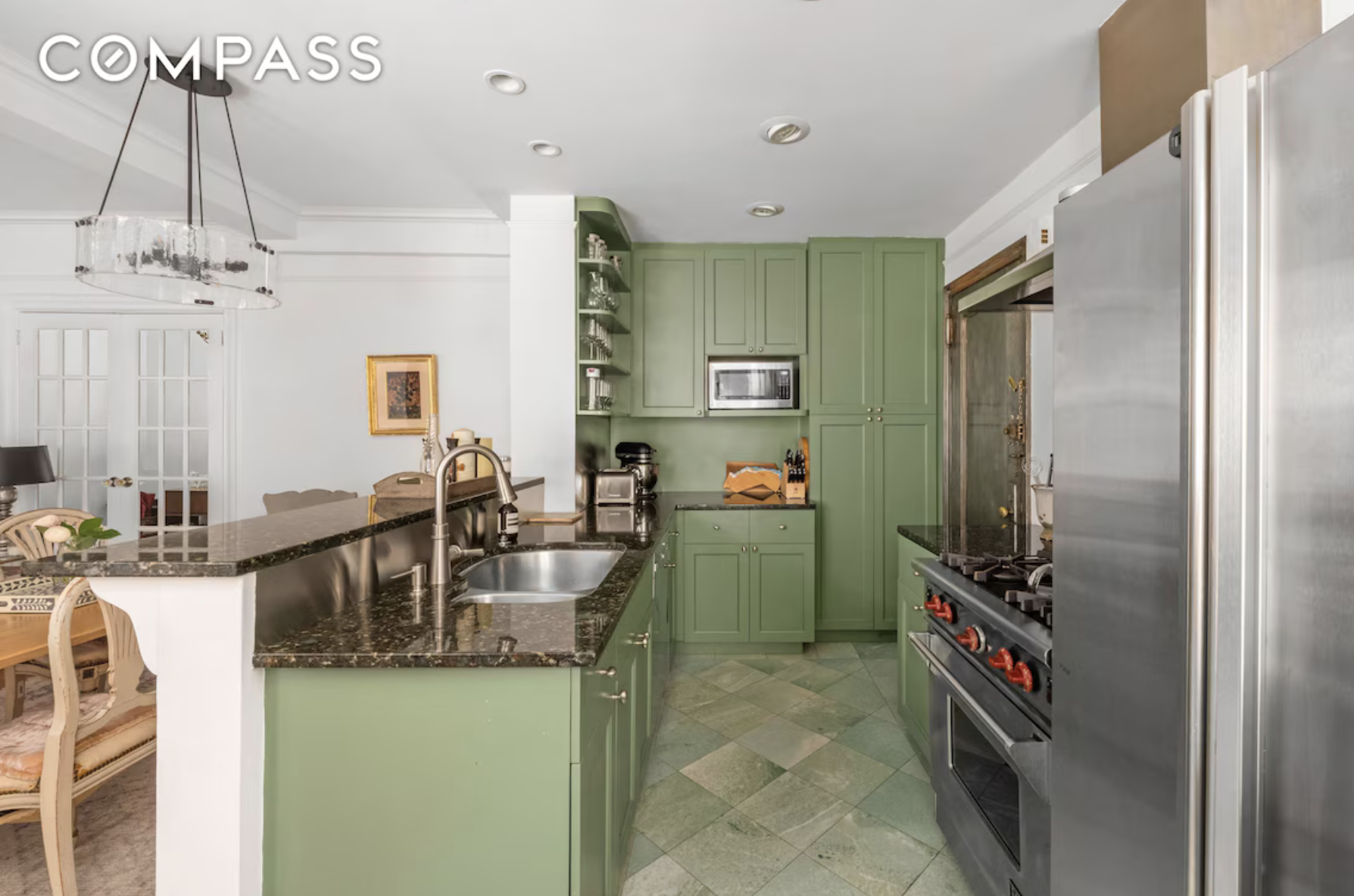 2nd Ave & E 11th- 2BR/2BA