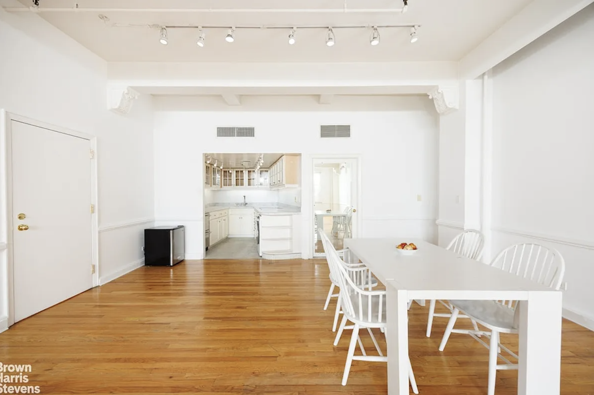 Screenshot 2025-12-06 at 7.37.44 PM.png